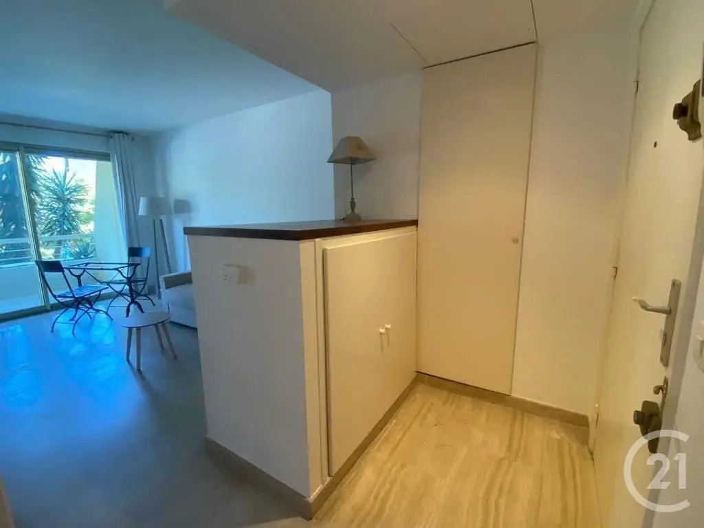 Appartement à louer, 29m², Cannes