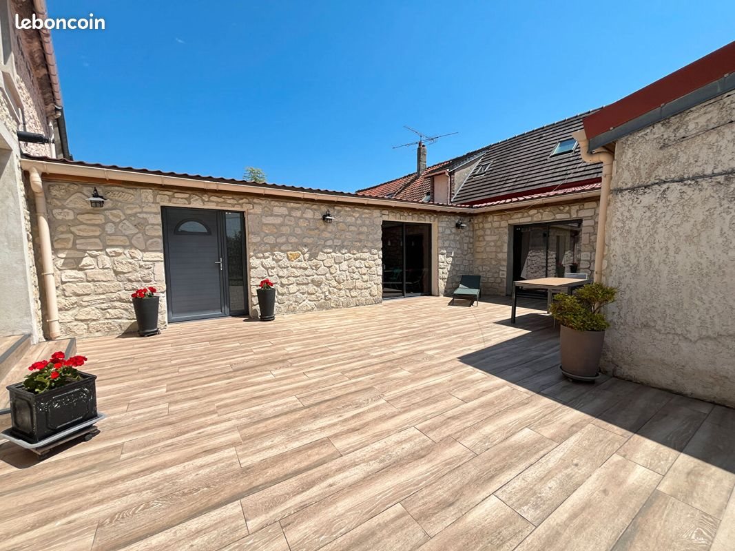 Maison à vendre, 240m², Pont-Sainte-Maxence