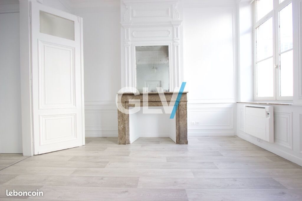 Appartement à louer, 55m², Lille