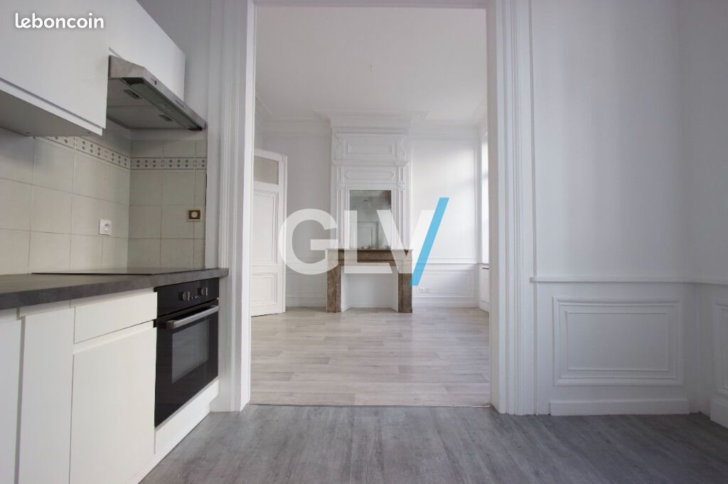 Appartement à louer, 55m², Lille