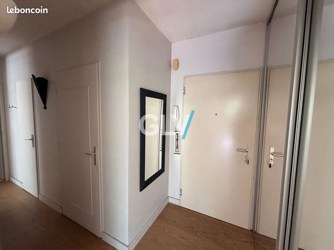 Appartement à louer, 63m², Lille