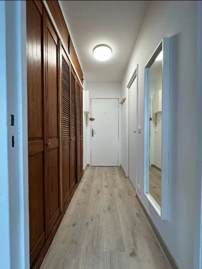 Appartement à vendre, 28m², Le Bourget