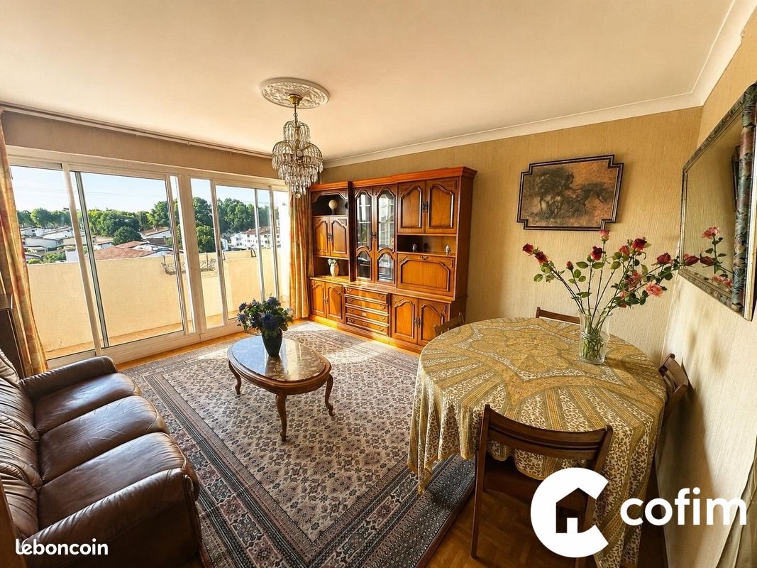 Appartement à vendre, 72m², Saint-Pierre-d'Irube