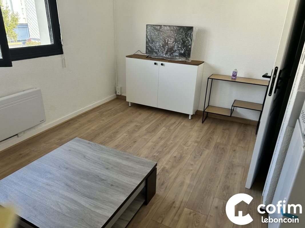 Appartement à louer, 18m², Pau