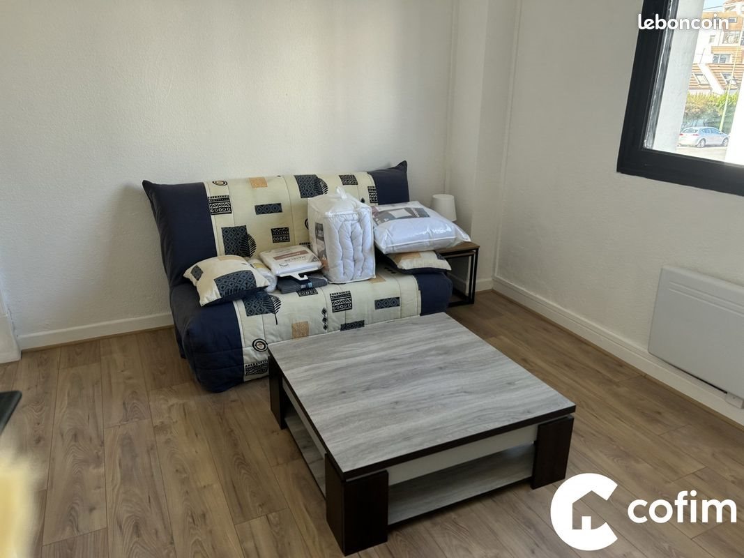 Appartement à louer, 18m², Pau