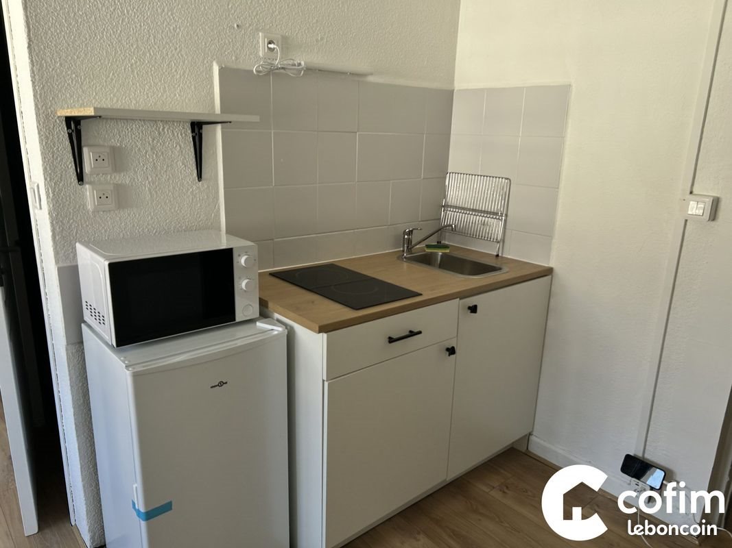 Appartement à louer, 18m², Pau
