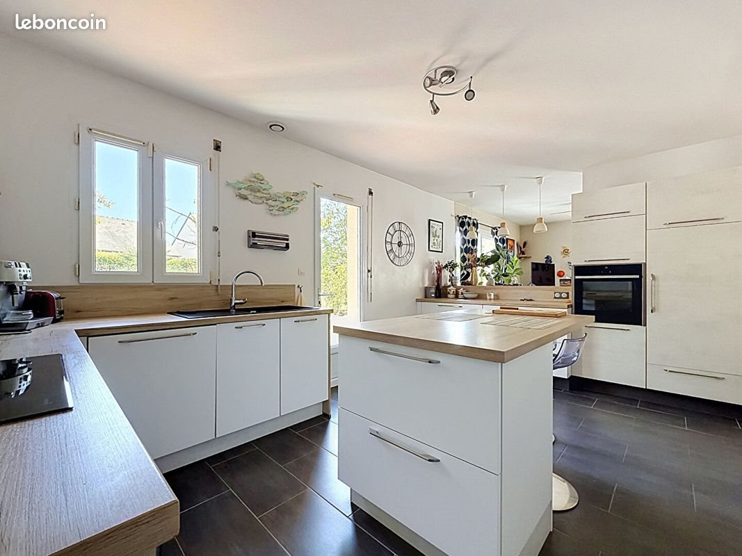 Maison à vendre, 97m², Le Lion-d'Angers