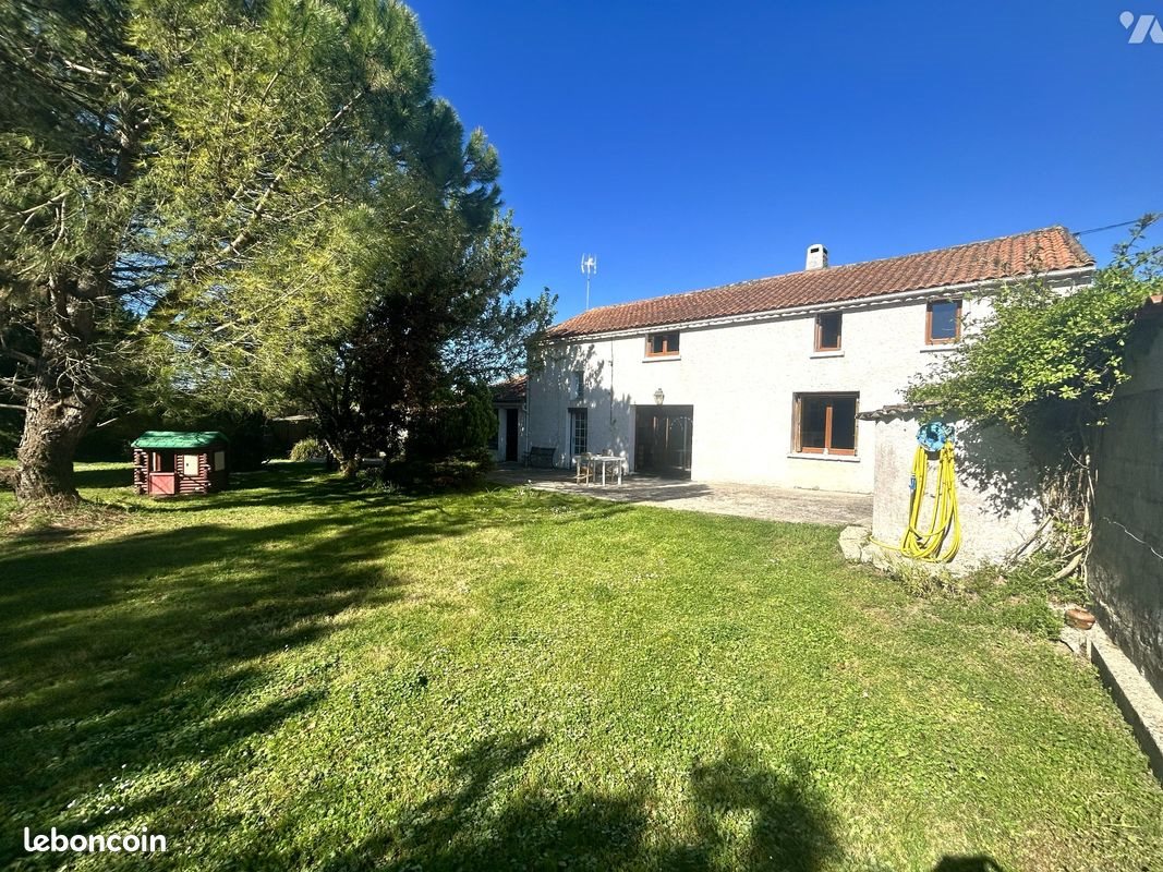 Maison à vendre, 155m², Saint-Just-Luzac