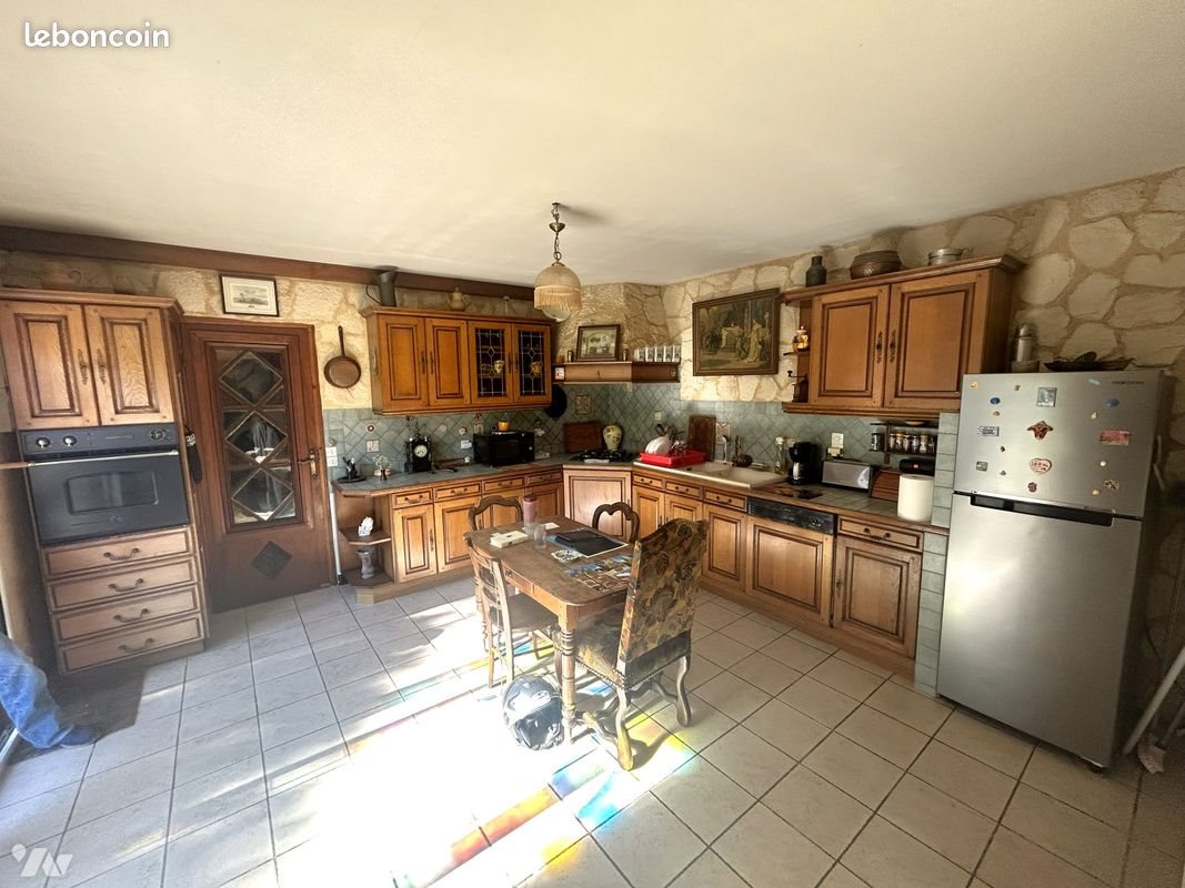 Maison à vendre, 155m², Saint-Just-Luzac