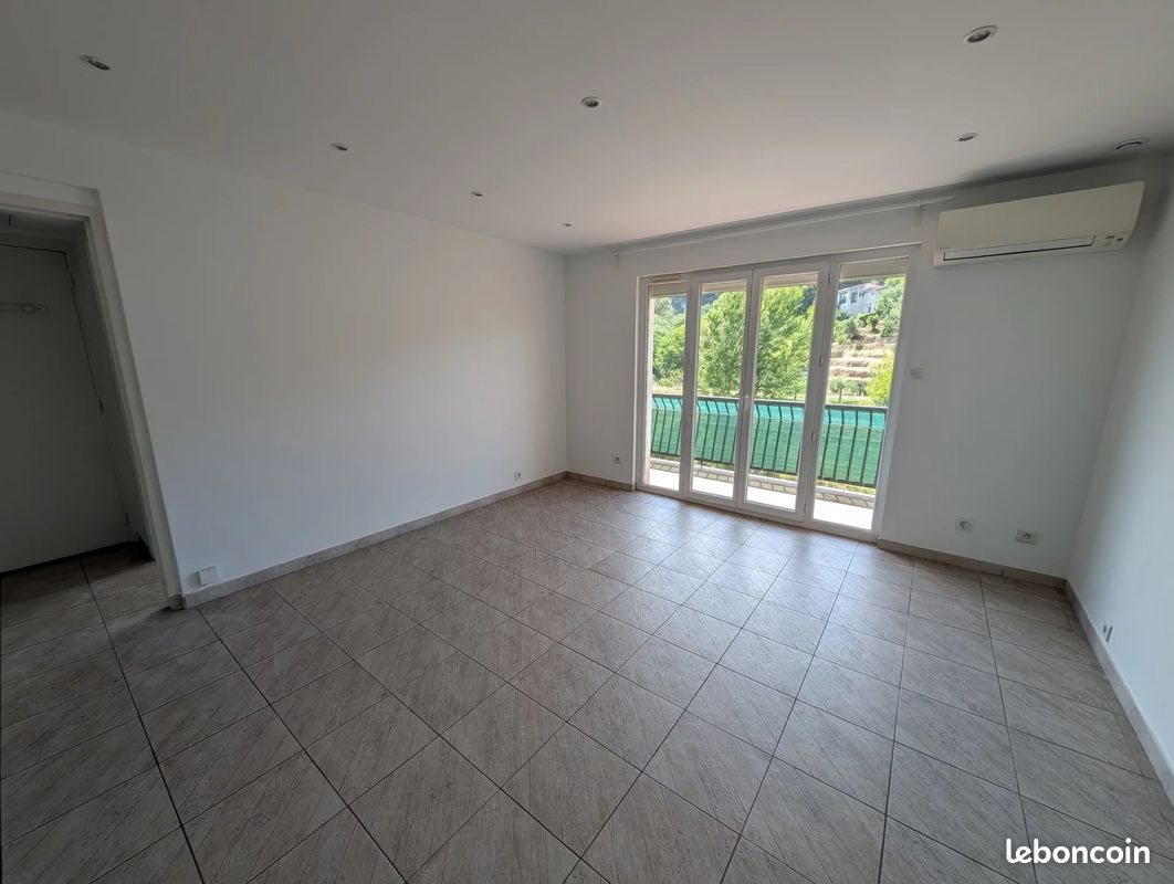 Appartement à louer, 47m², Blausasc