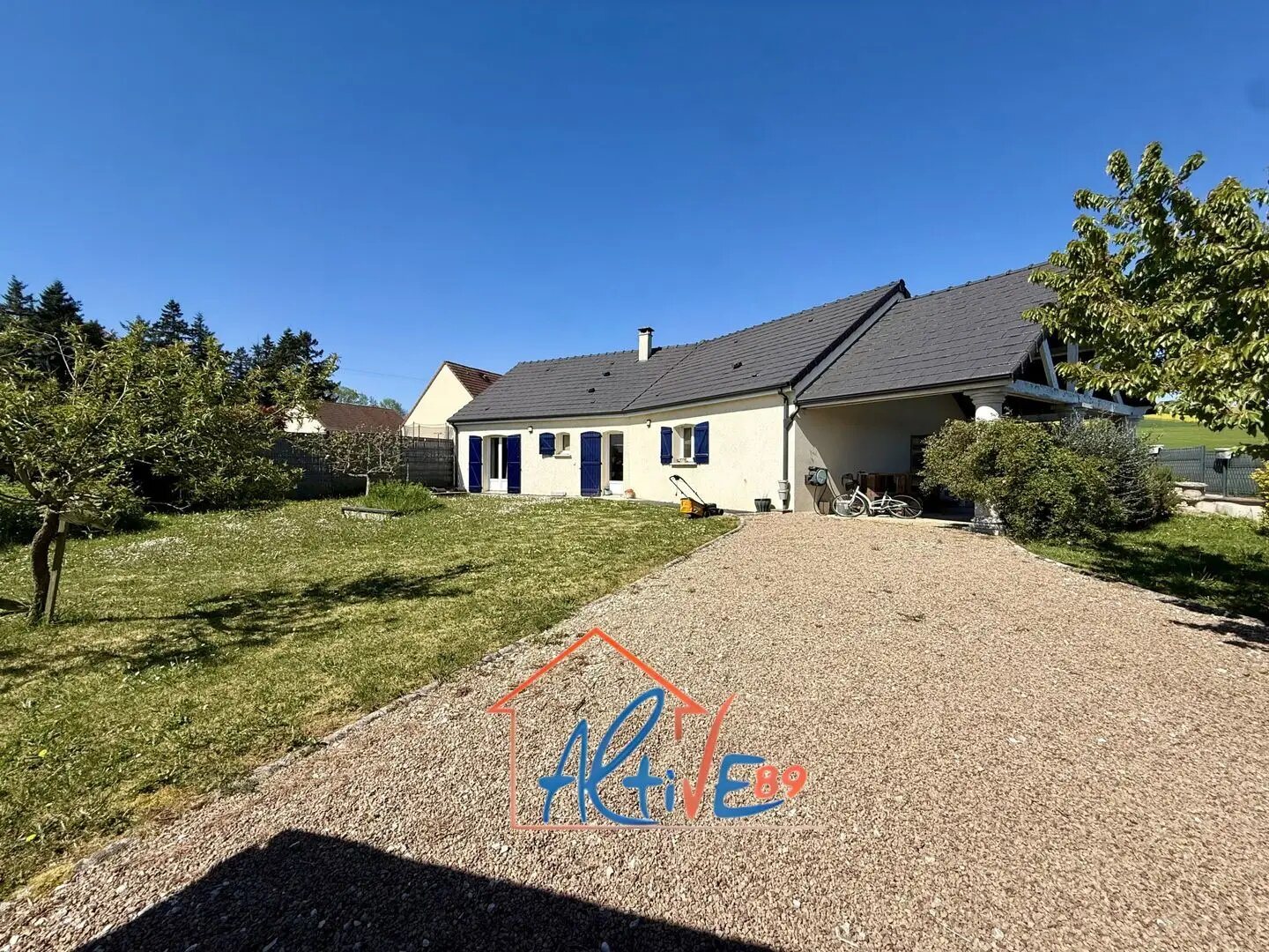 Maison à vendre, 119m², Charbuy