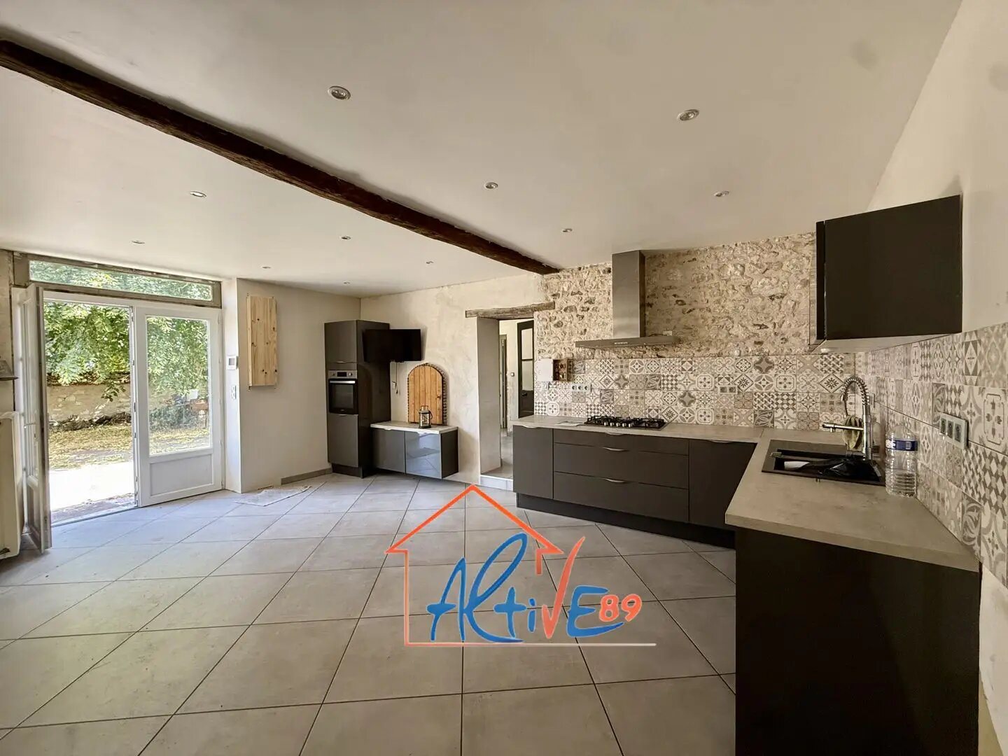 Maison à vendre, 187m², Bassou