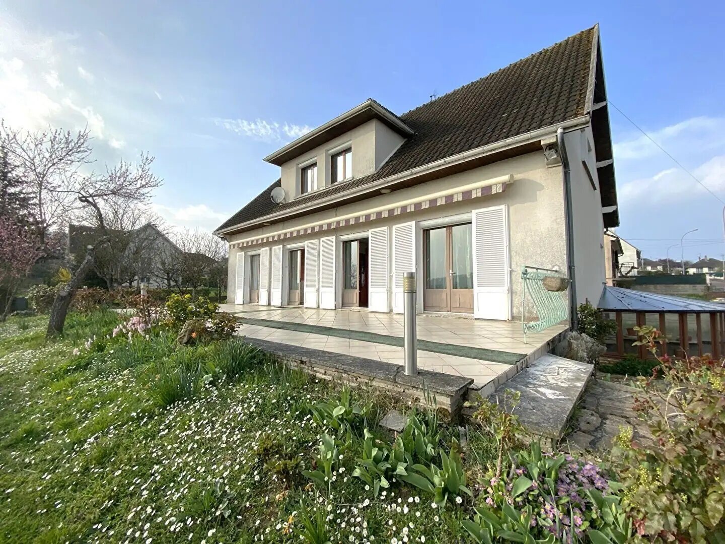 Maison à vendre, 163m², Saint-Julien-du-Sault