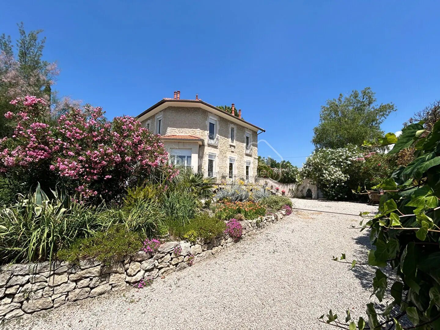 Maison à vendre, 190m², Carpentras