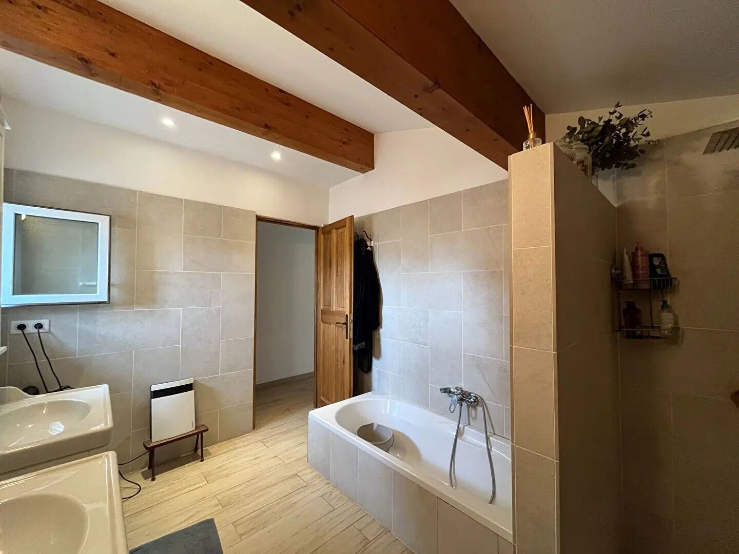 Appartement à vendre, 93m², Châteauneuf-de-Gadagne