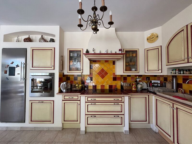 Maison à vendre, 197m², Le Thor