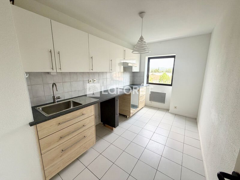 Appartement à louer, 67m², L'Isle-sur-la-Sorgue