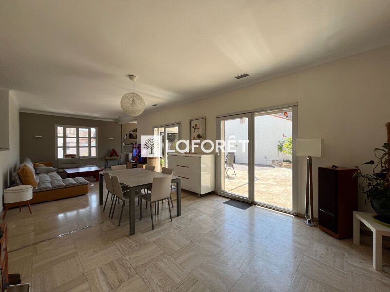 Maison à vendre, 180m², Le Thor