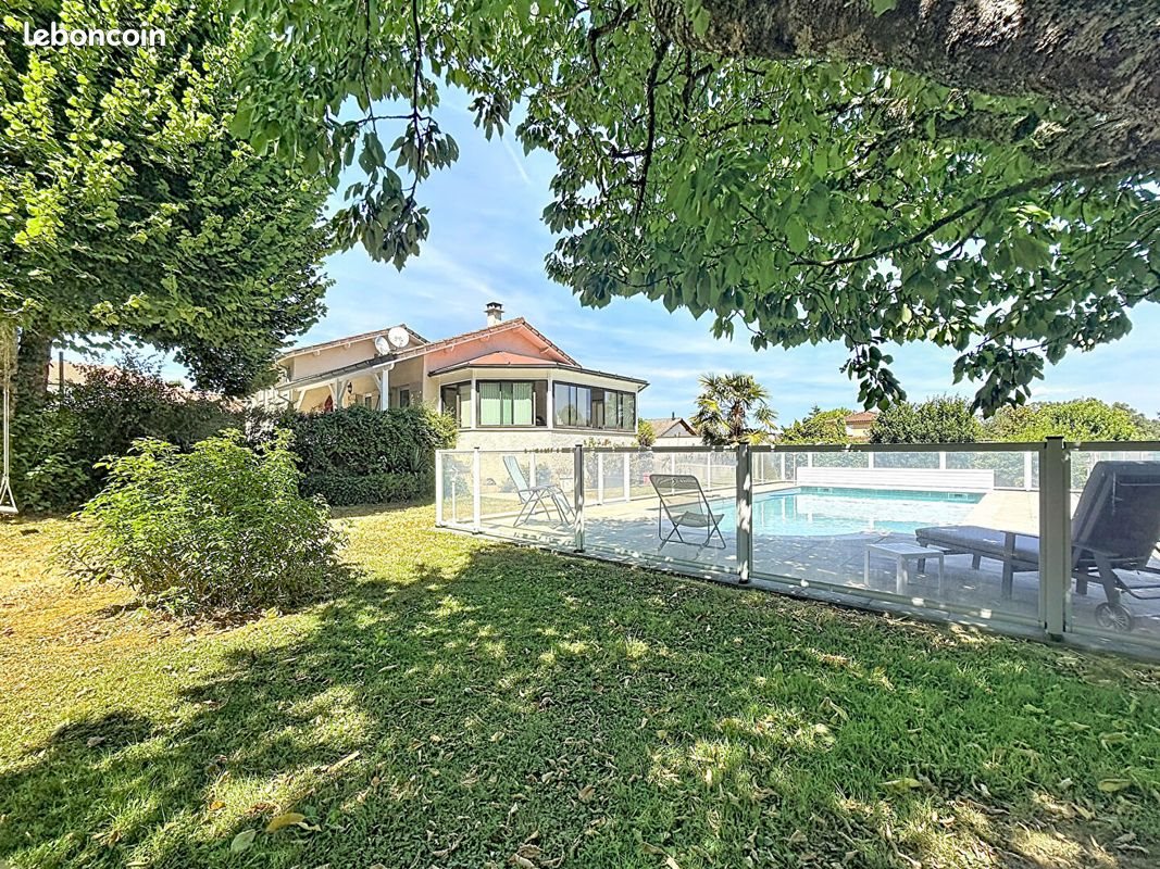 Maison à vendre, 134m², Villieu-Loyes-Mollon