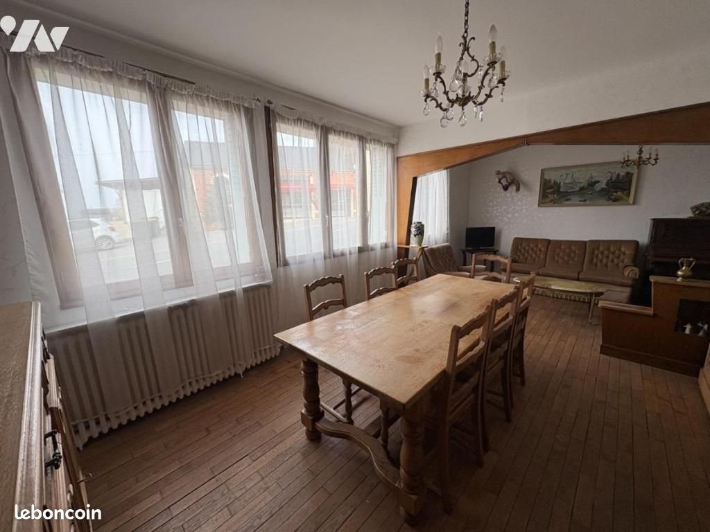 Maison à vendre, 120m², Brunehamel
