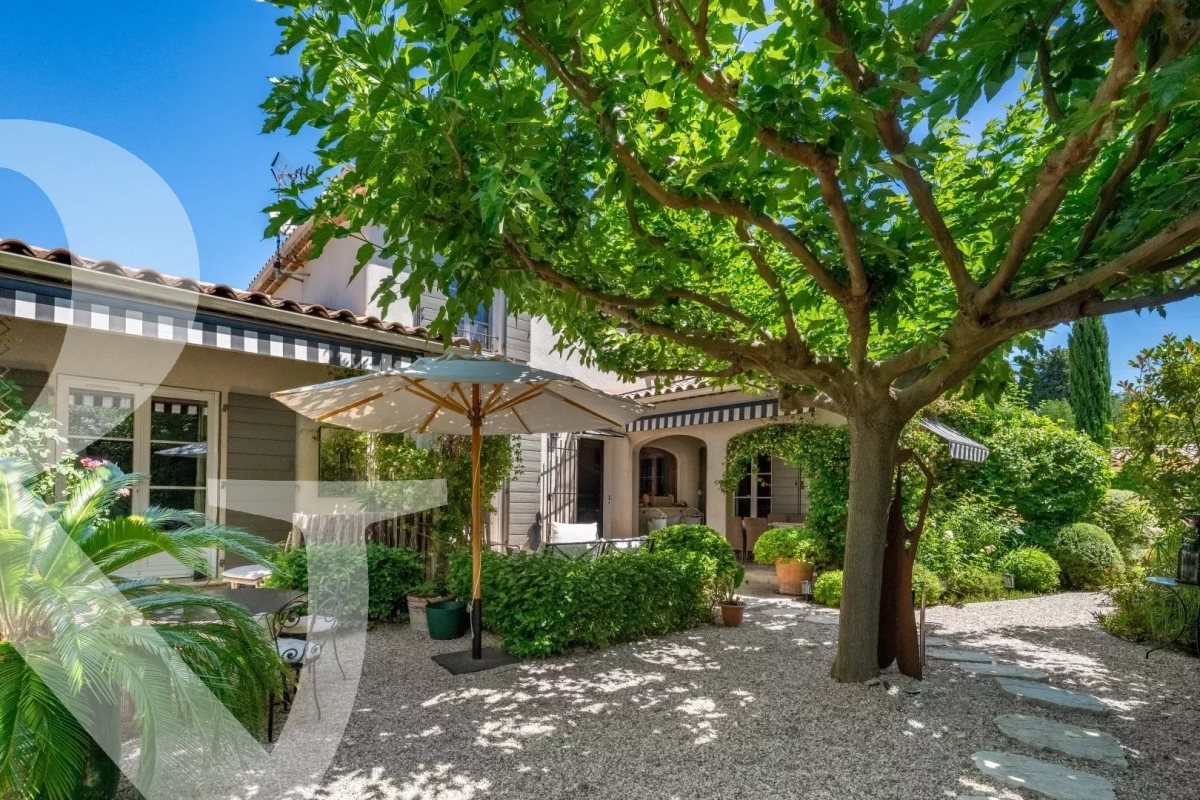 Maison à vendre, 200m², Maussane-les-Alpilles
