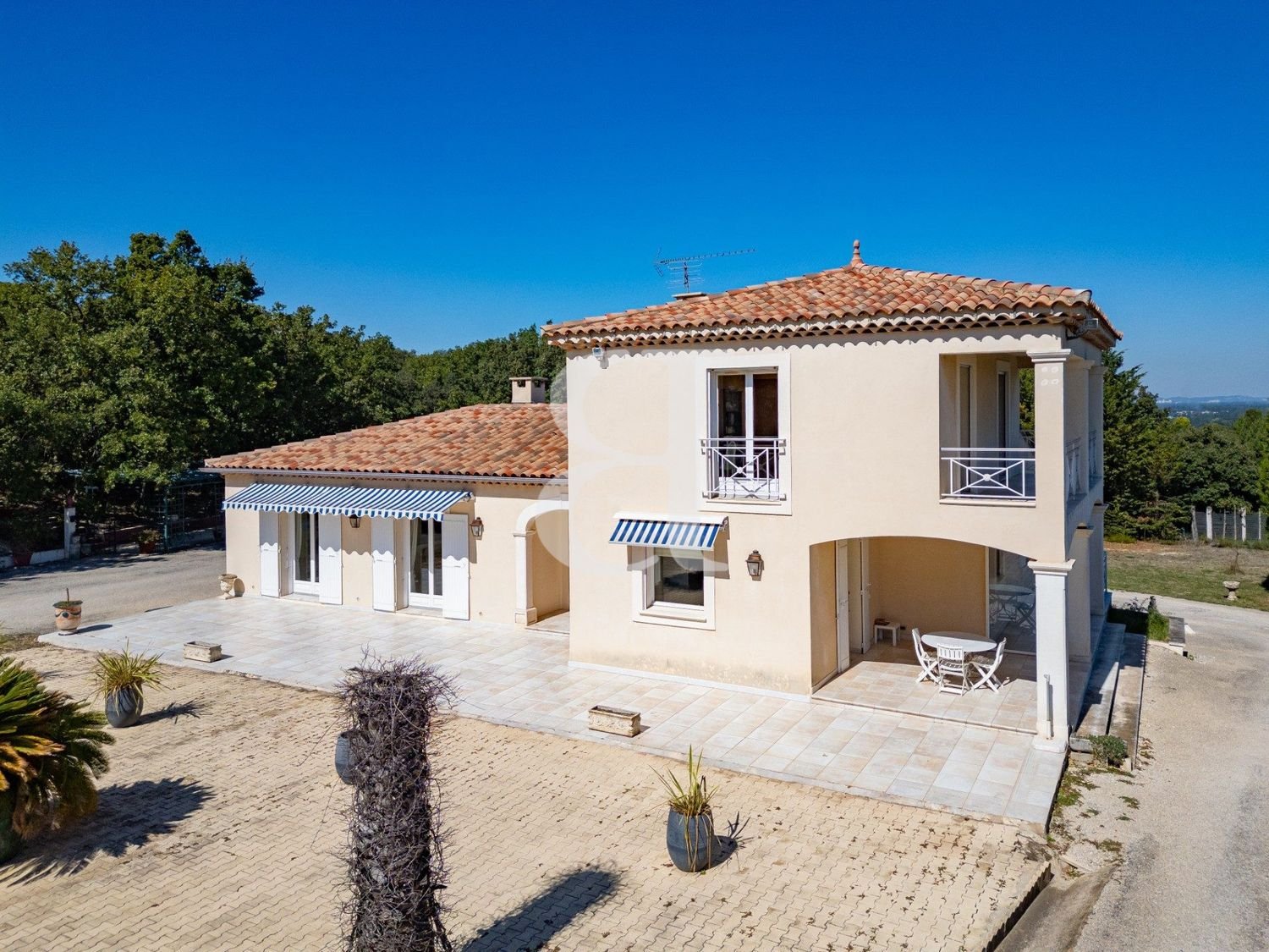 Maison à vendre, 172m², Eyragues