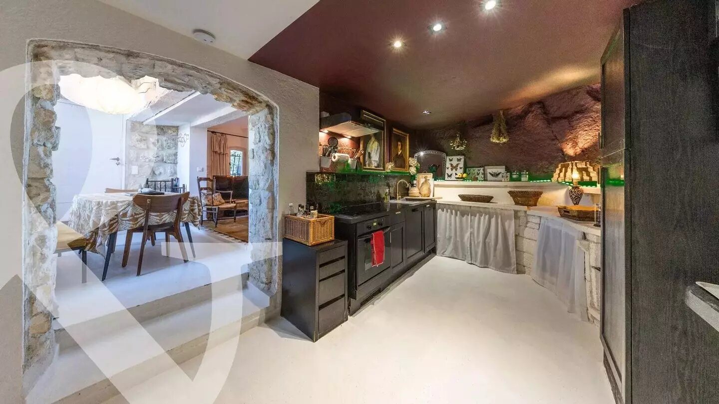 Appartement à vendre, 75m², Les Baux-de-Provence