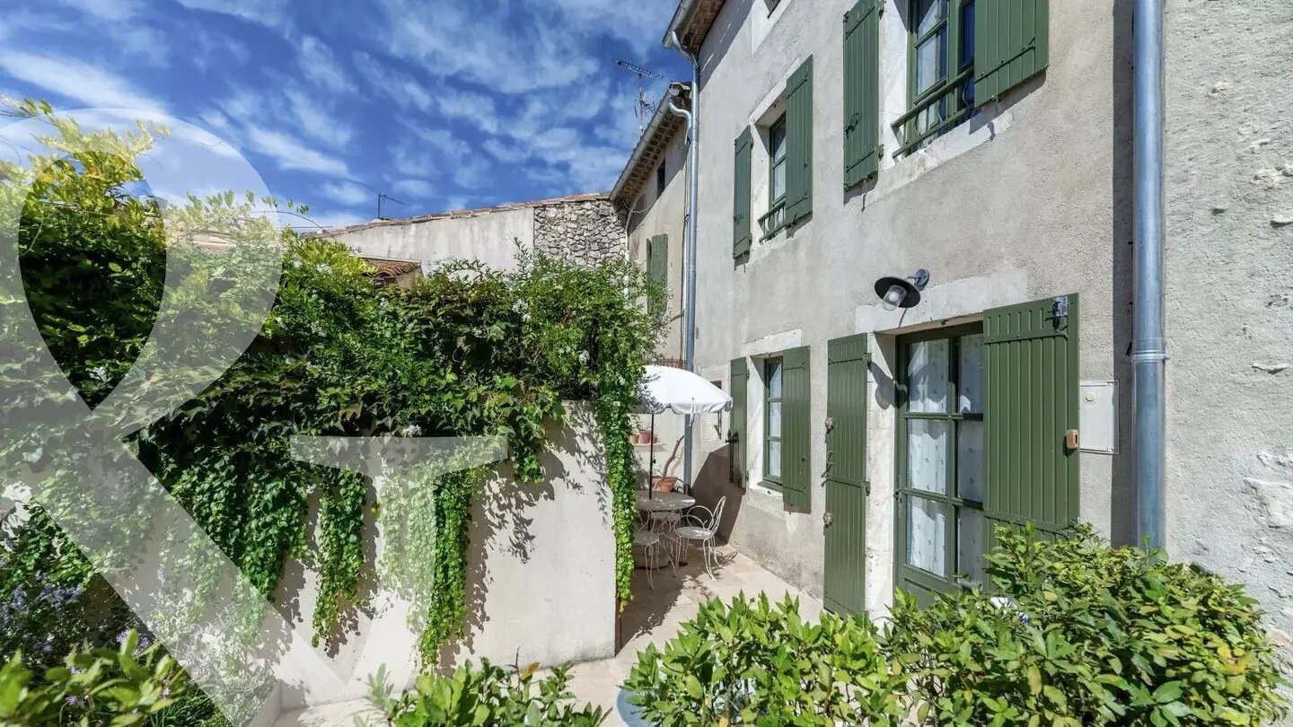 Maison à vendre, 71m², Eygalières