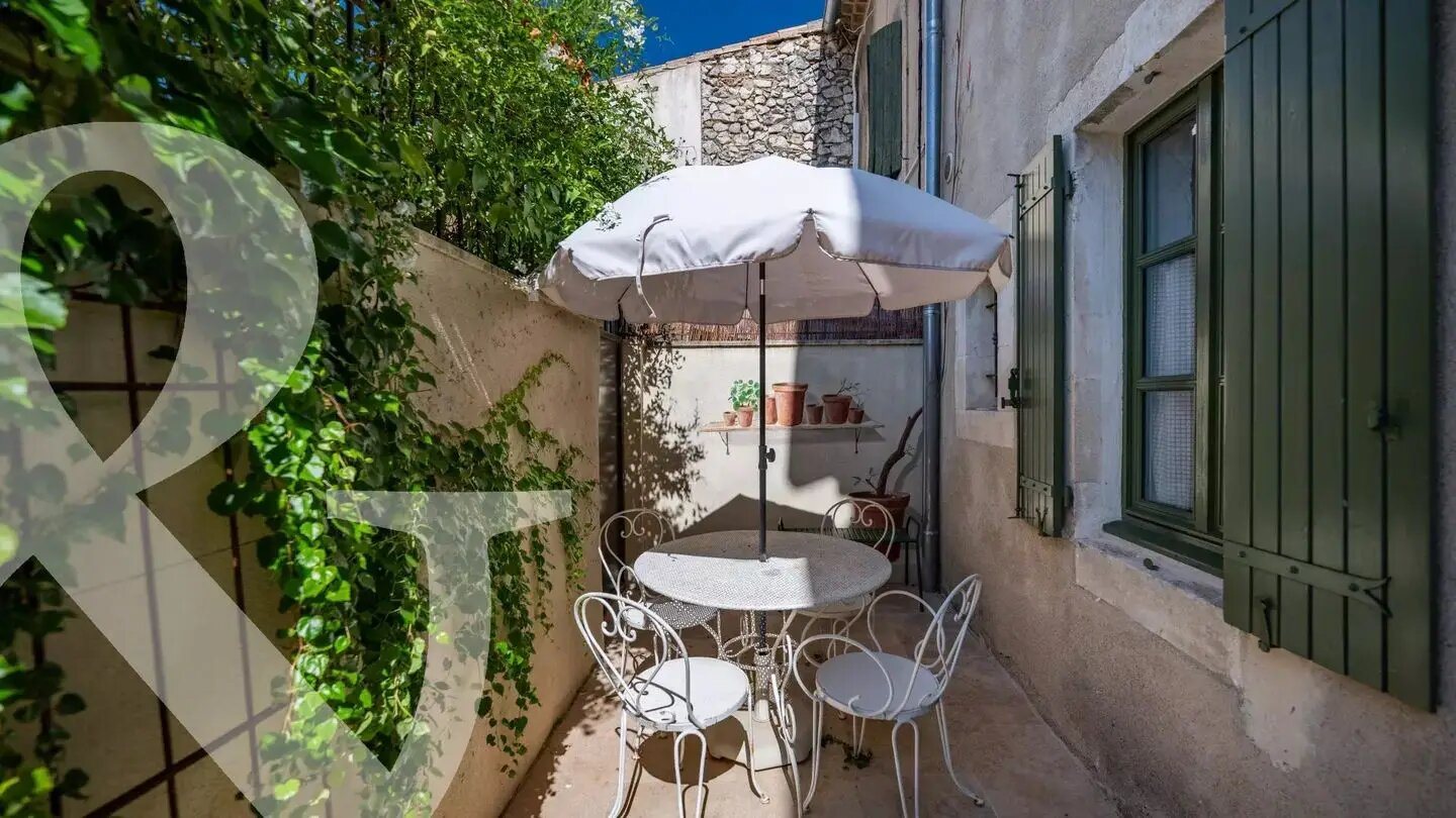 Maison à vendre, 71m², Eygalières