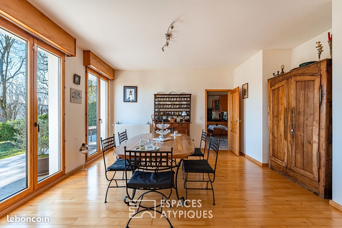Maison à vendre, 379m², Le Mesnil-le-Roi