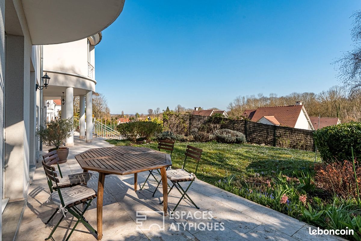 Maison à vendre, 379m², Le Mesnil-le-Roi
