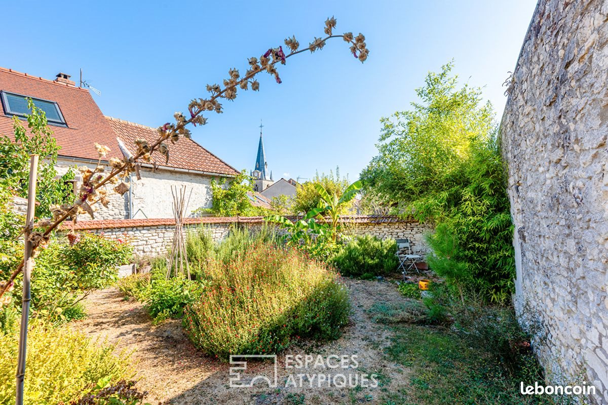 Maison à vendre, 110m², Montainville