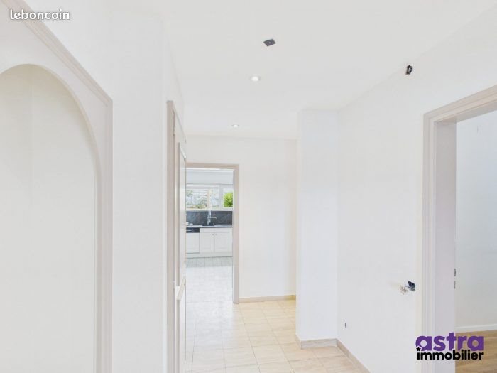 Appartement à louer, 134m², Ferrette