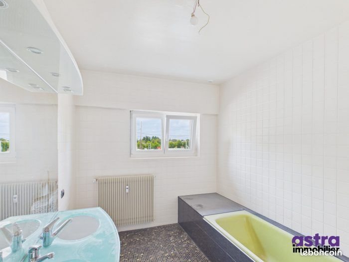 Appartement à louer, 134m², Ferrette