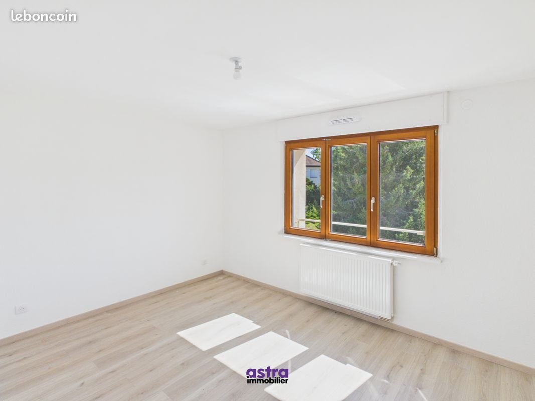 Appartement à louer, 82m², Waldighofen