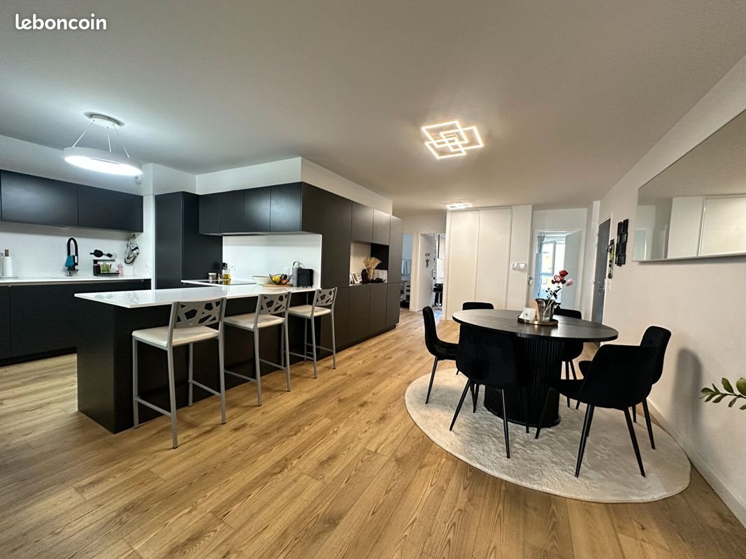 Appartement à vendre, 97m², Saint-Julien-en-Genevois