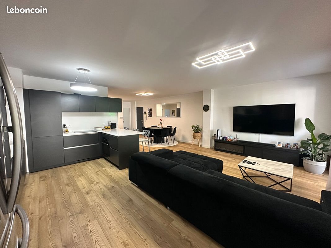 Appartement à vendre, 97m², Saint-Julien-en-Genevois