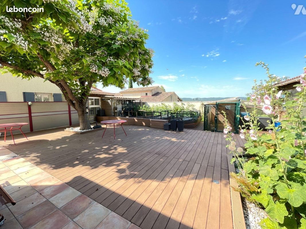 Maison à vendre, 137m², Gréoux-les-Bains