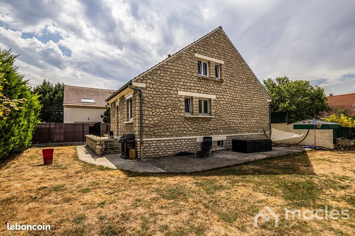 Maison à vendre, 75m², Mériel