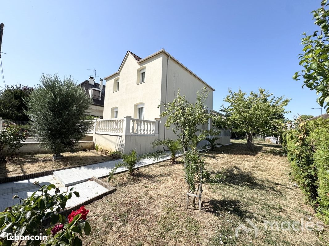 Maison à vendre, 175m², Arnouville