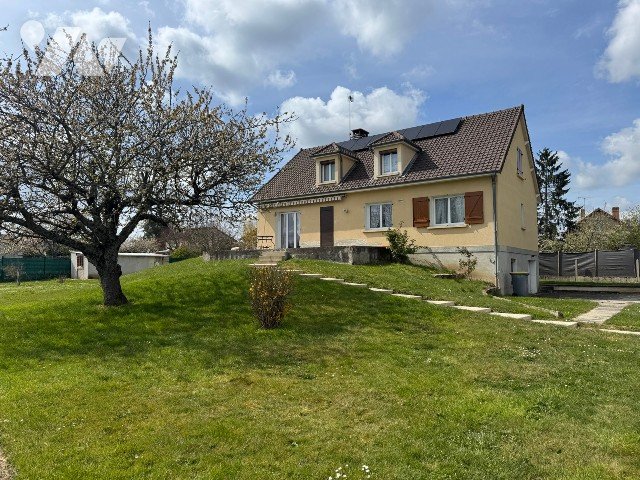 Maison à vendre, 153m², Commentry