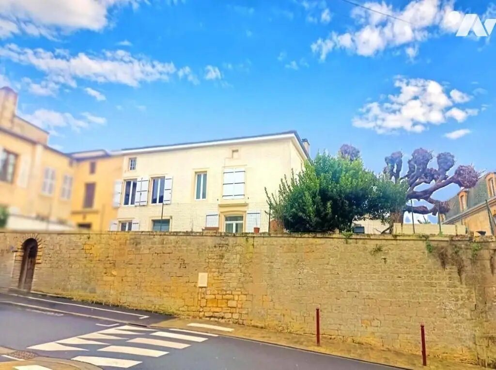 Maison à vendre, 210m², Stenay