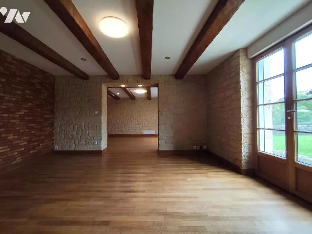 Maison à vendre, 132m², Stenay