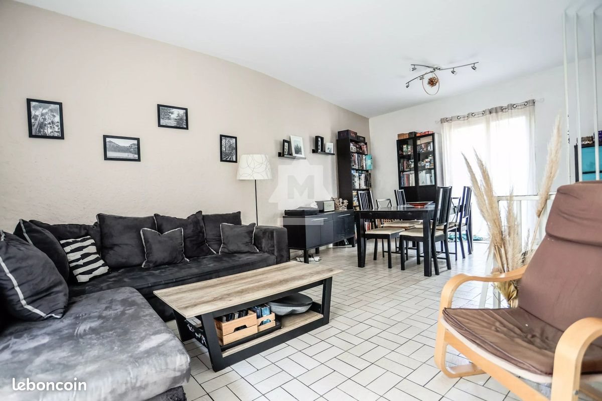 Maison à vendre, 85m², Mirefleurs