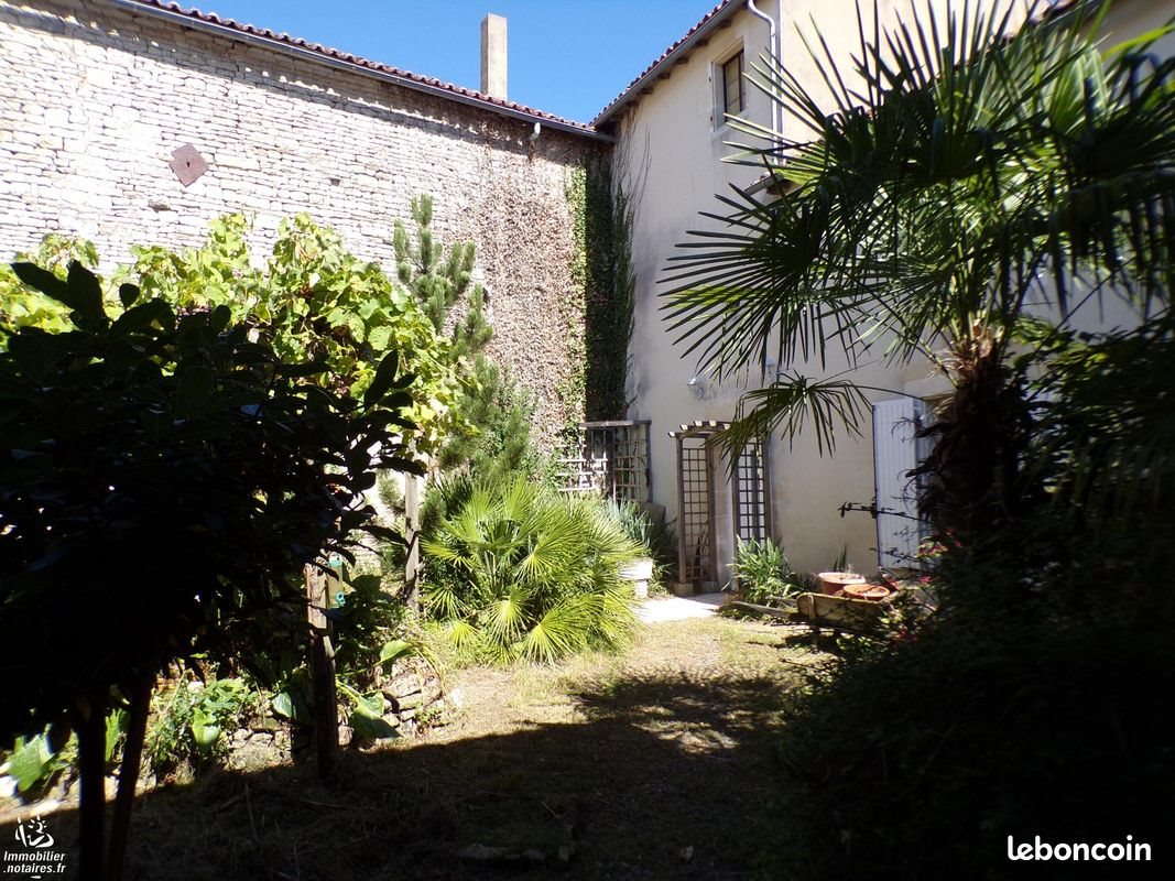 Maison à vendre, 170m², Villefagnan