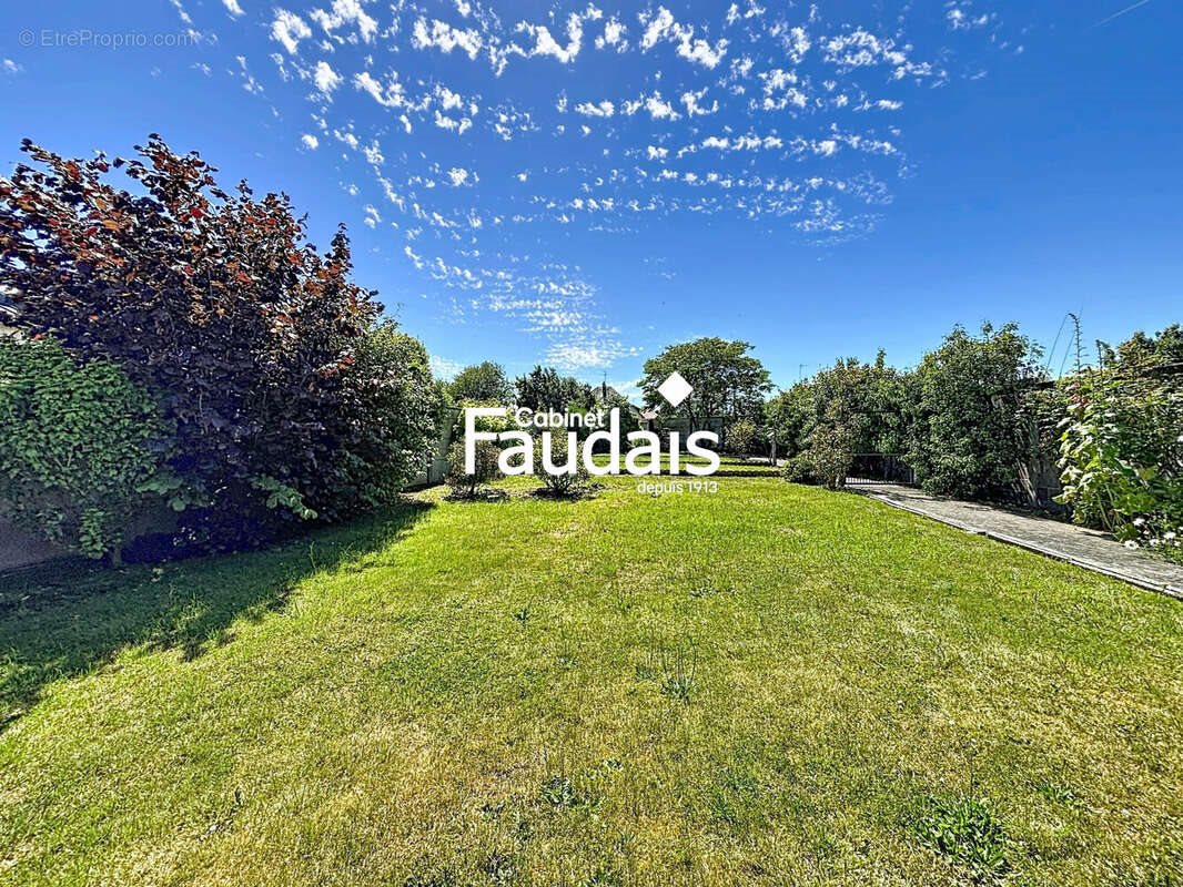 Maison à vendre, 168m², Isigny-sur-Mer