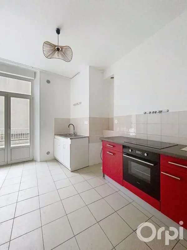 Appartement à louer, 123m², Neufchâteau