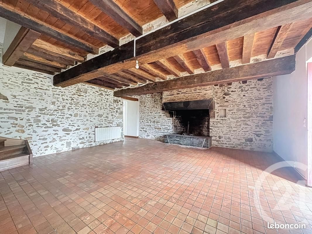 Maison à vendre, 141m², Saint-Aubin-des-Châteaux