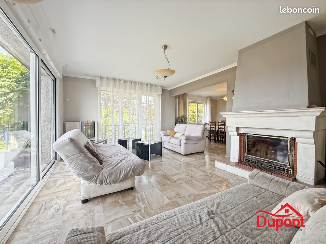 Maison à vendre, 223m², Les Mazures