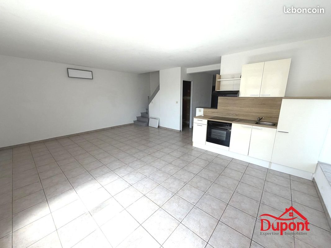 Maison à vendre, 106m², Maubert-Fontaine